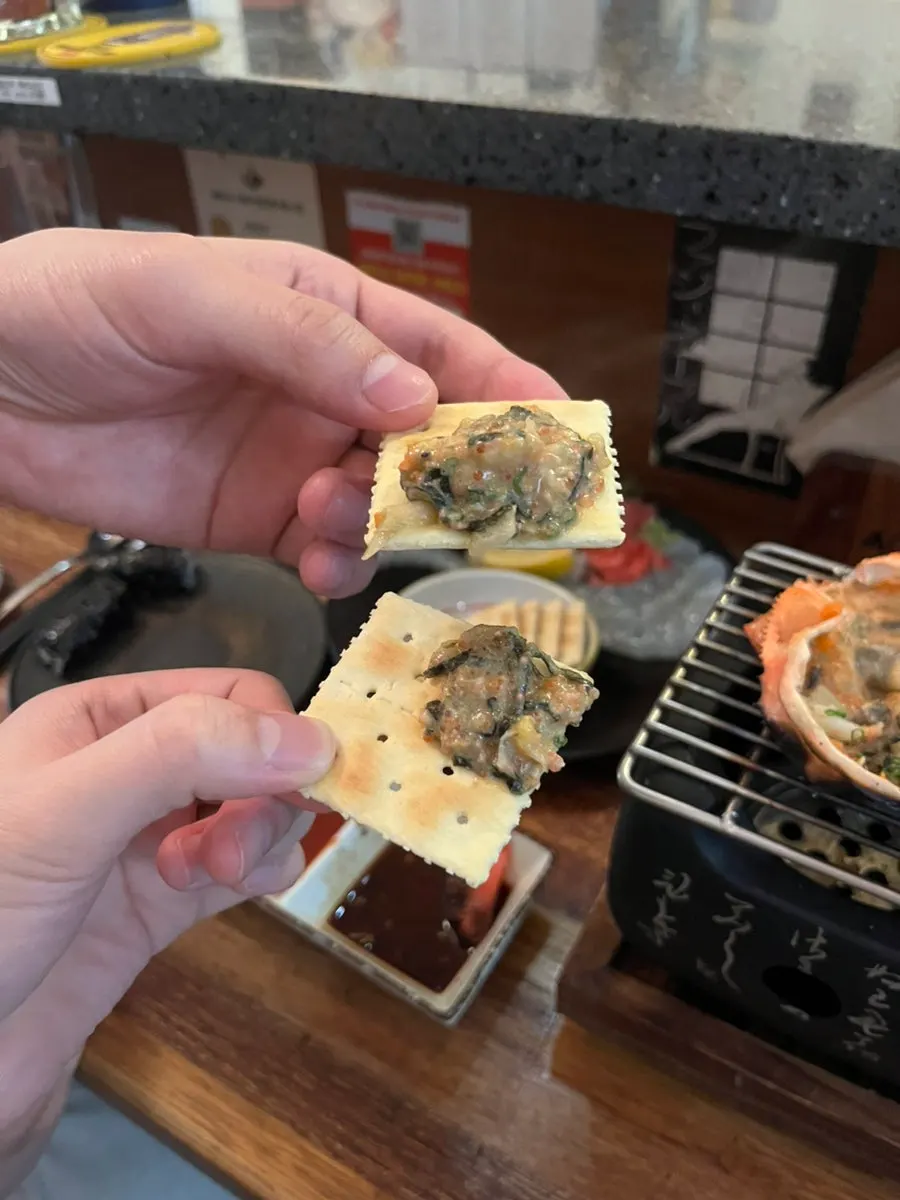 게딱지 그라탕과 함께 나온 크래커