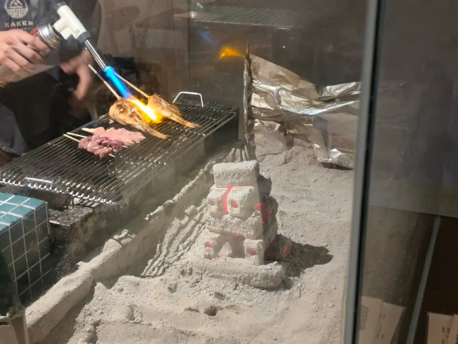 조리 쪽을 보며 앉는 카켄 나란한 좌석