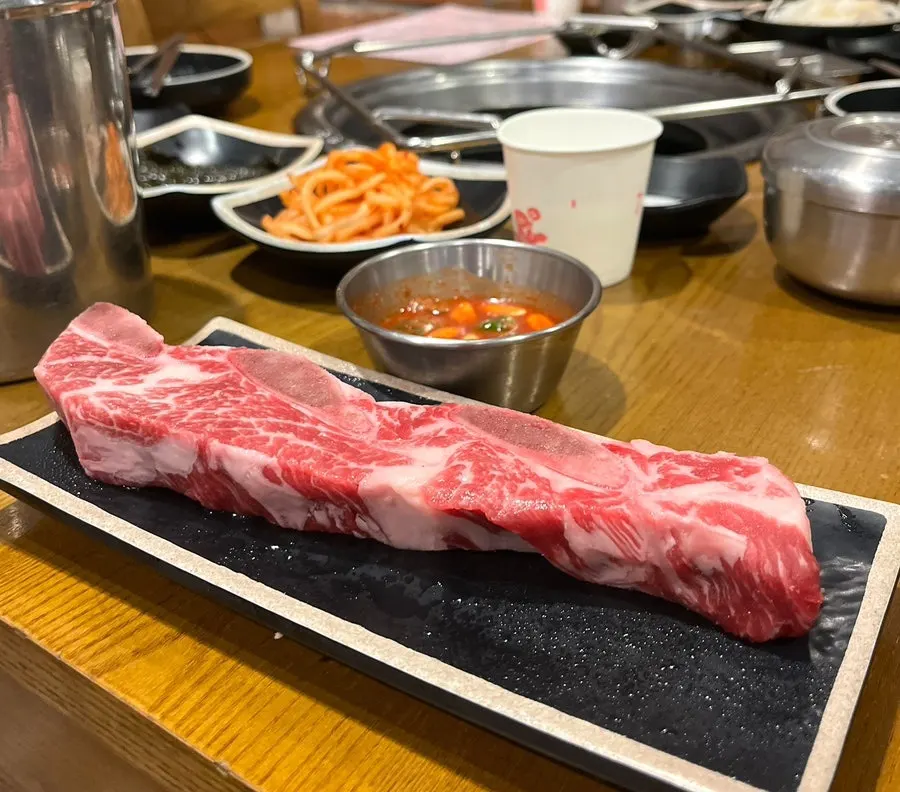 Marbled US beef nunkkot galbi