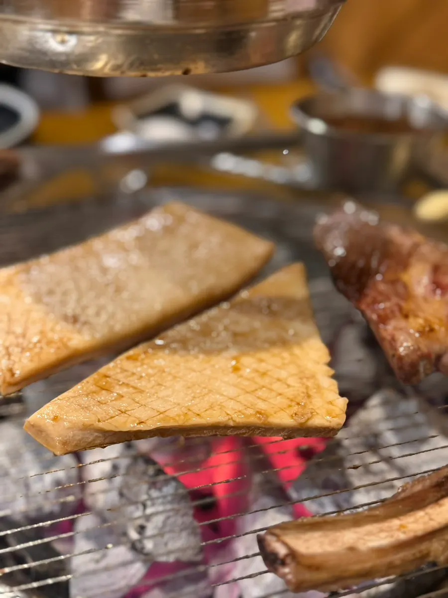Thick grilled scored odol galbi