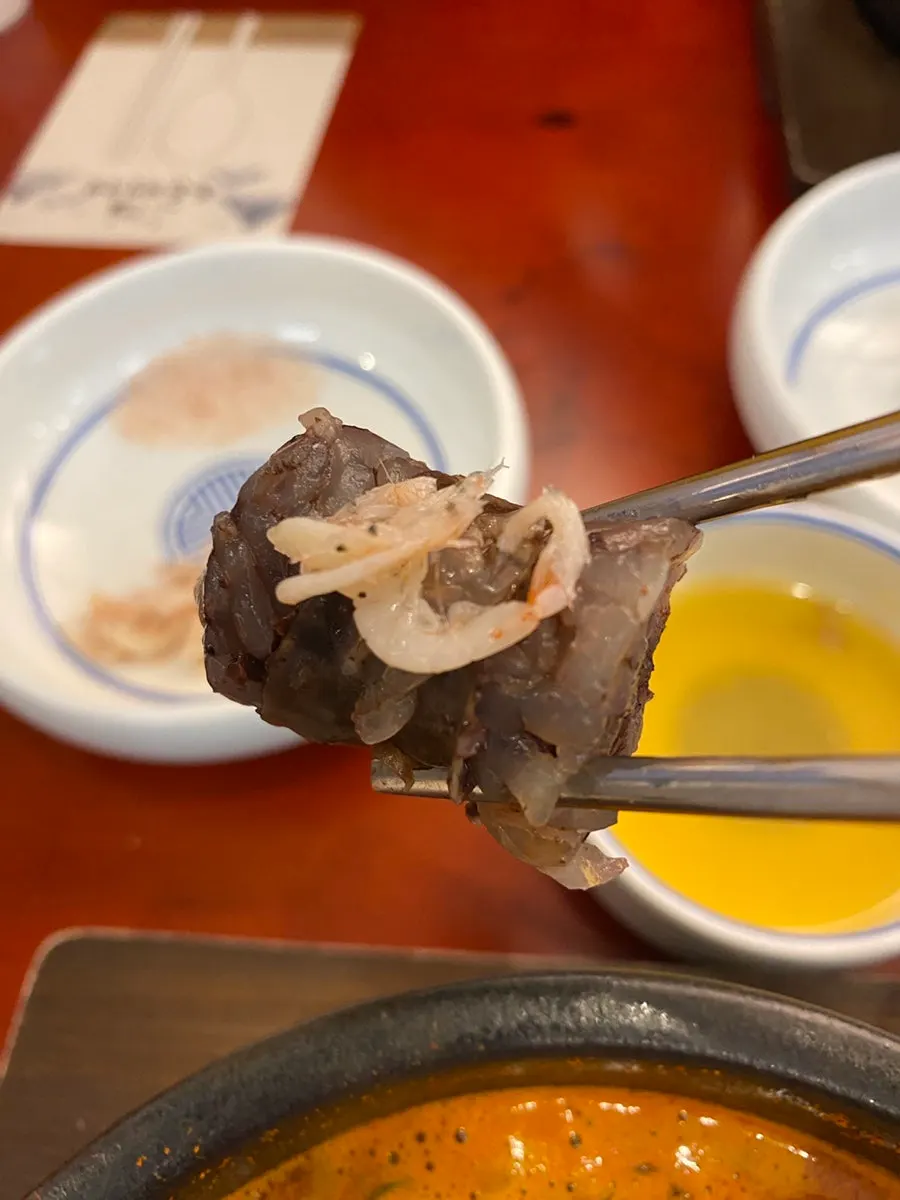 세트로 추가한 메밀전병 한 접시