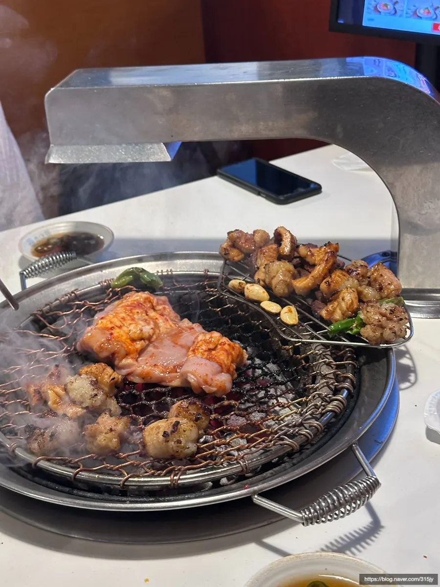 Daechang and teukyang grilling
