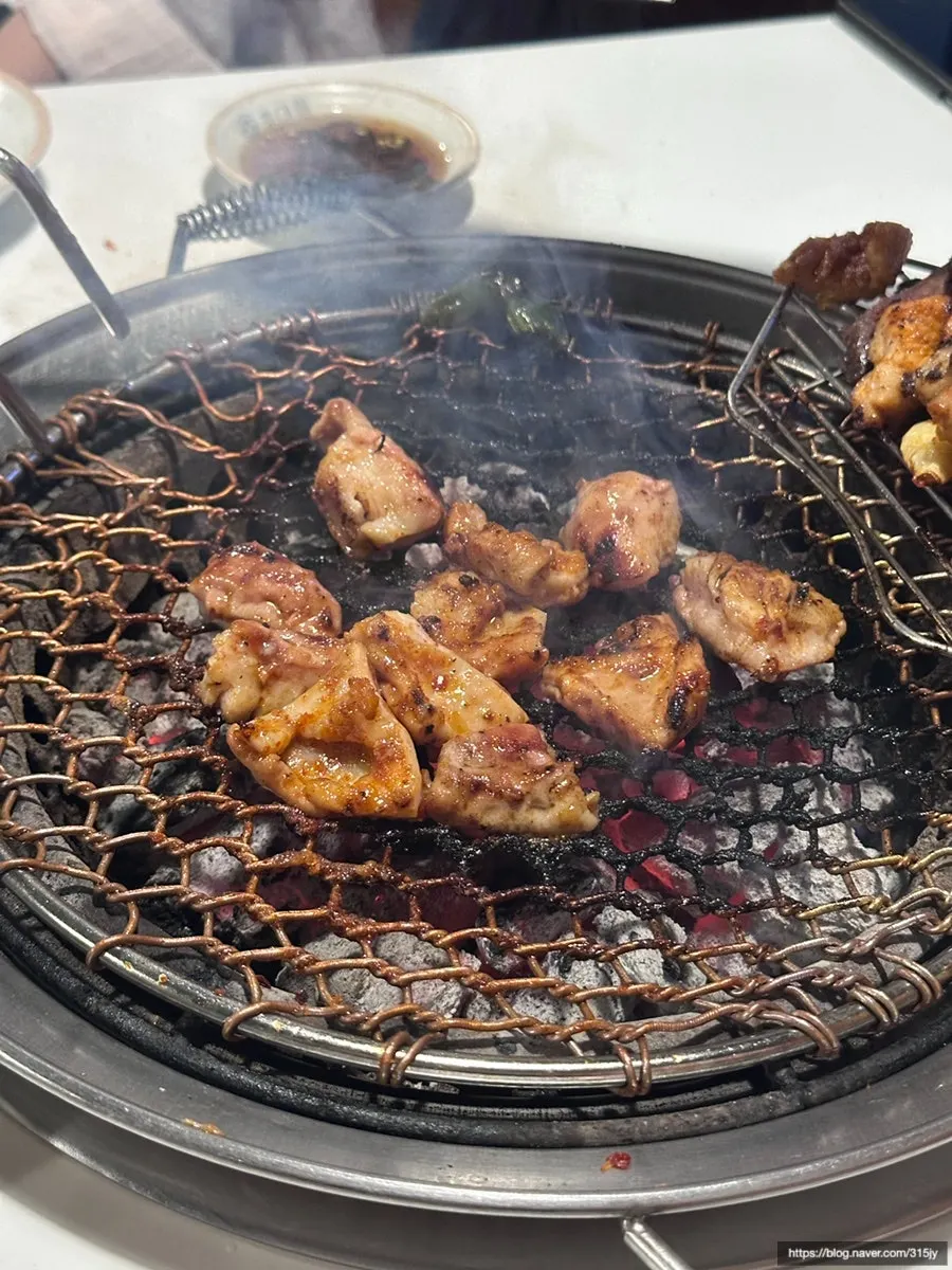 A piece of seasoned makchang