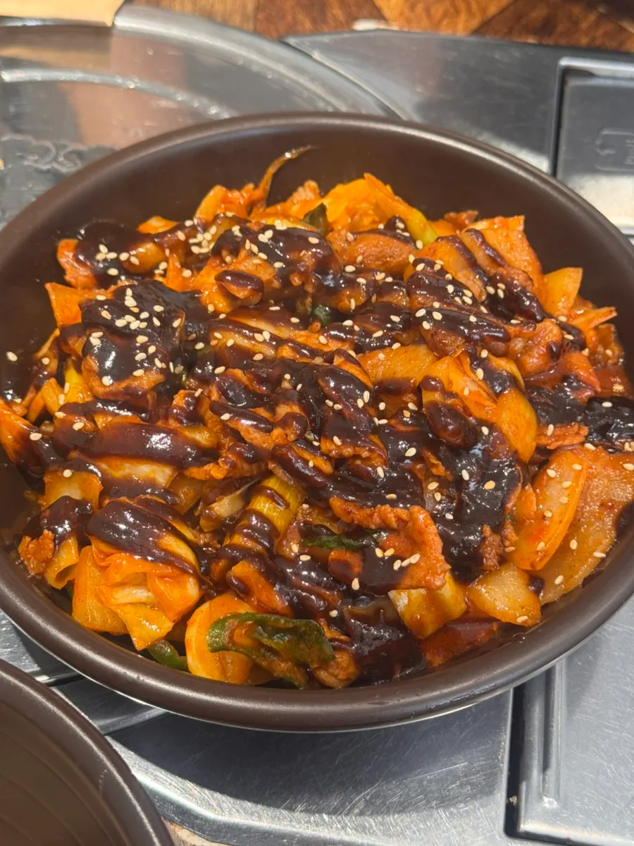 Sweetly seasoned black garlic jeyuk