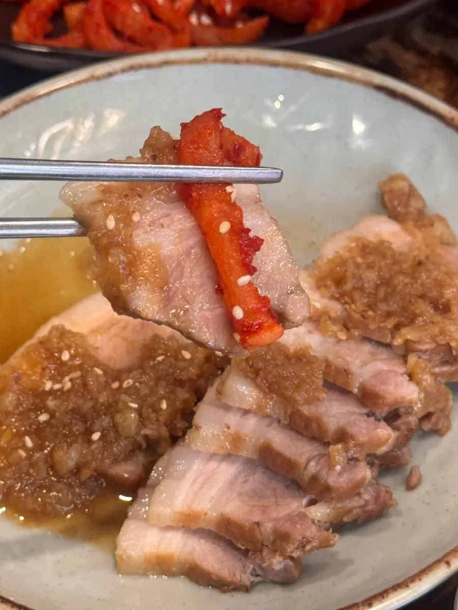 Bossam kimchi served alongside the suyuk