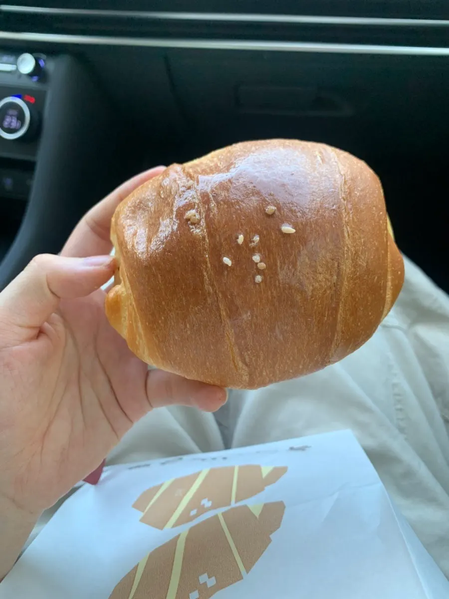소금빵 맛있게 먹는 방법 안내