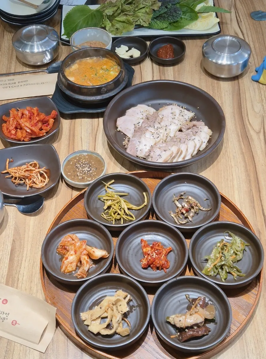 Side dishes covering the table