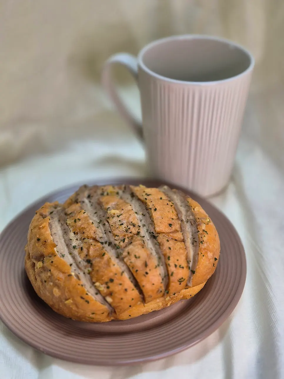 흑마늘 크림치즈 마늘빵