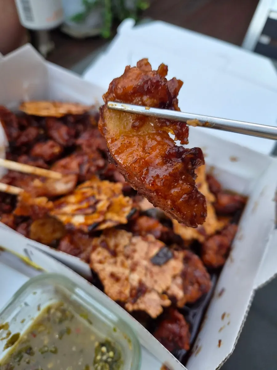 바삭하고 고소한 누룽지 토핑
