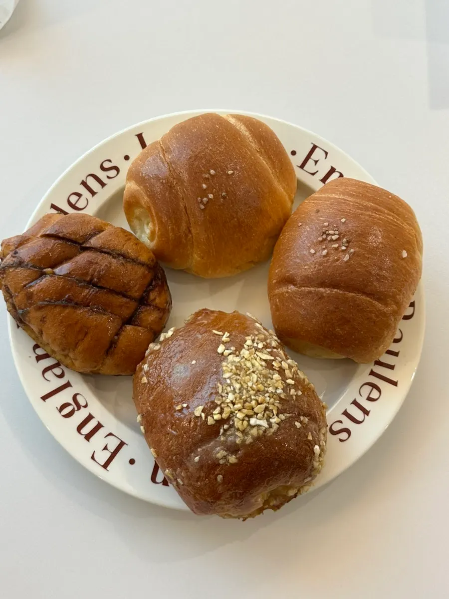집에서 먹는 소금빵 세트