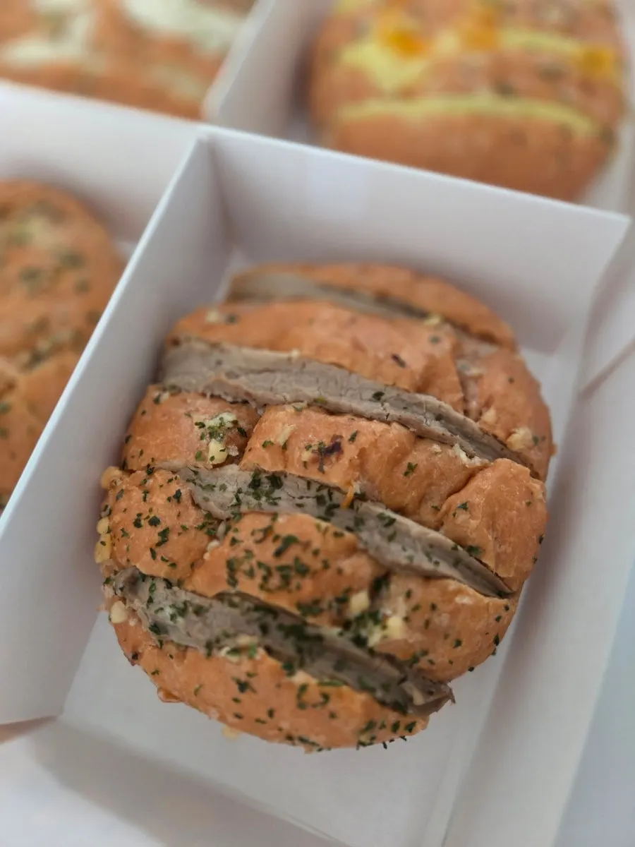 Signature Danyang cream cheese garlic bread