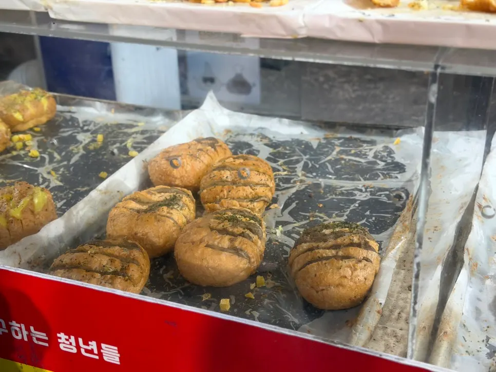 Garlic bread from Danppang Bakery after waiting in line