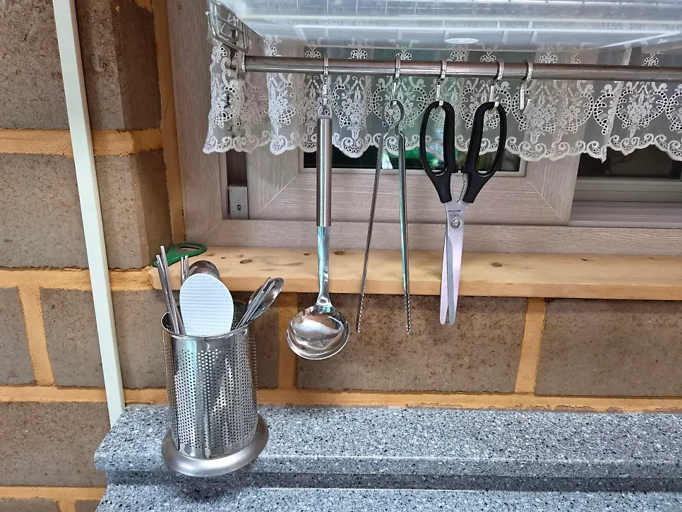 Dishes and cookware provided in the kitchen