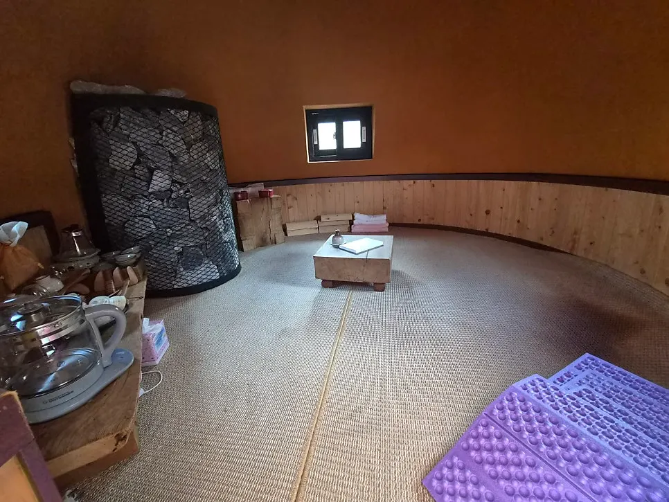 Exterior of the hwangto sauna