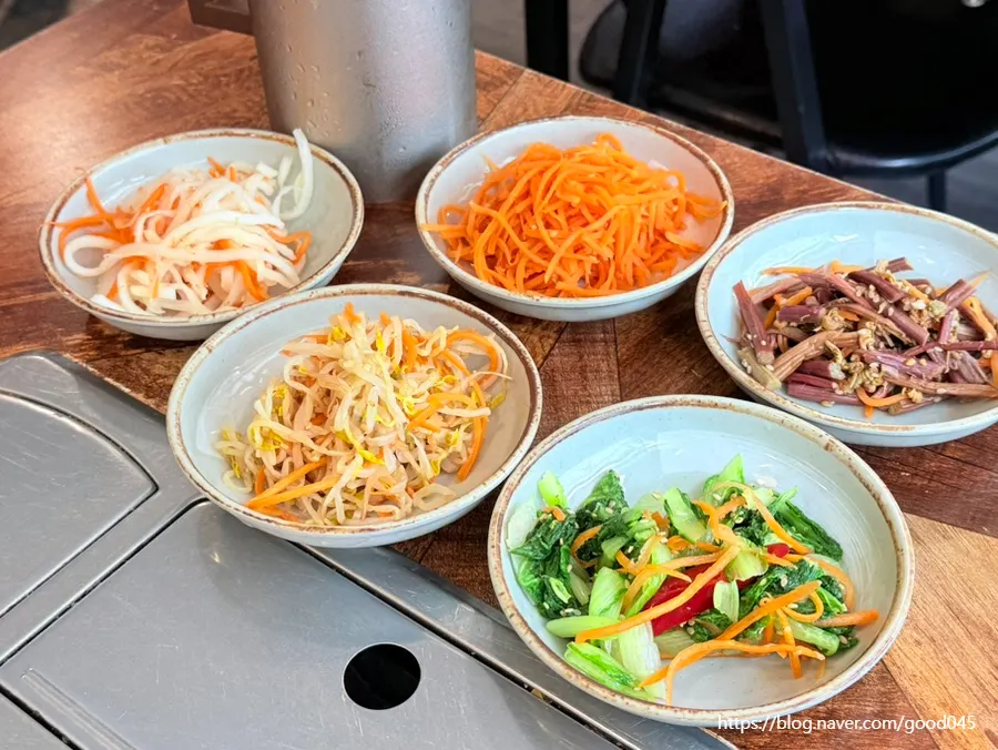 Barley rice with vegetable side dishes for mixing