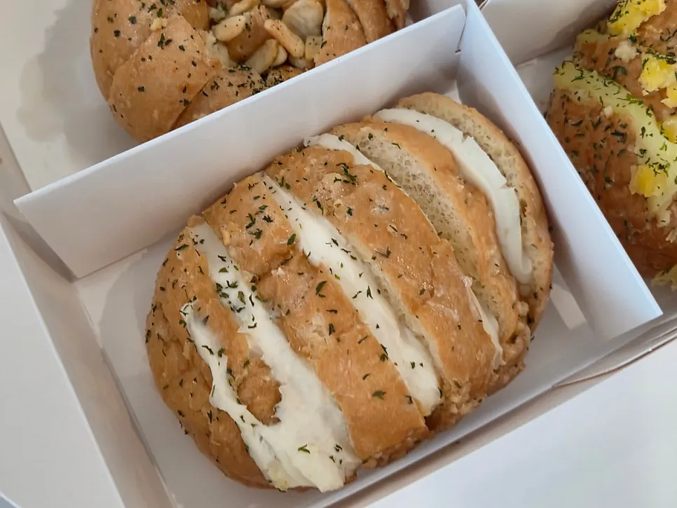 단양 특산품 흑마늘 크림치즈 마늘빵