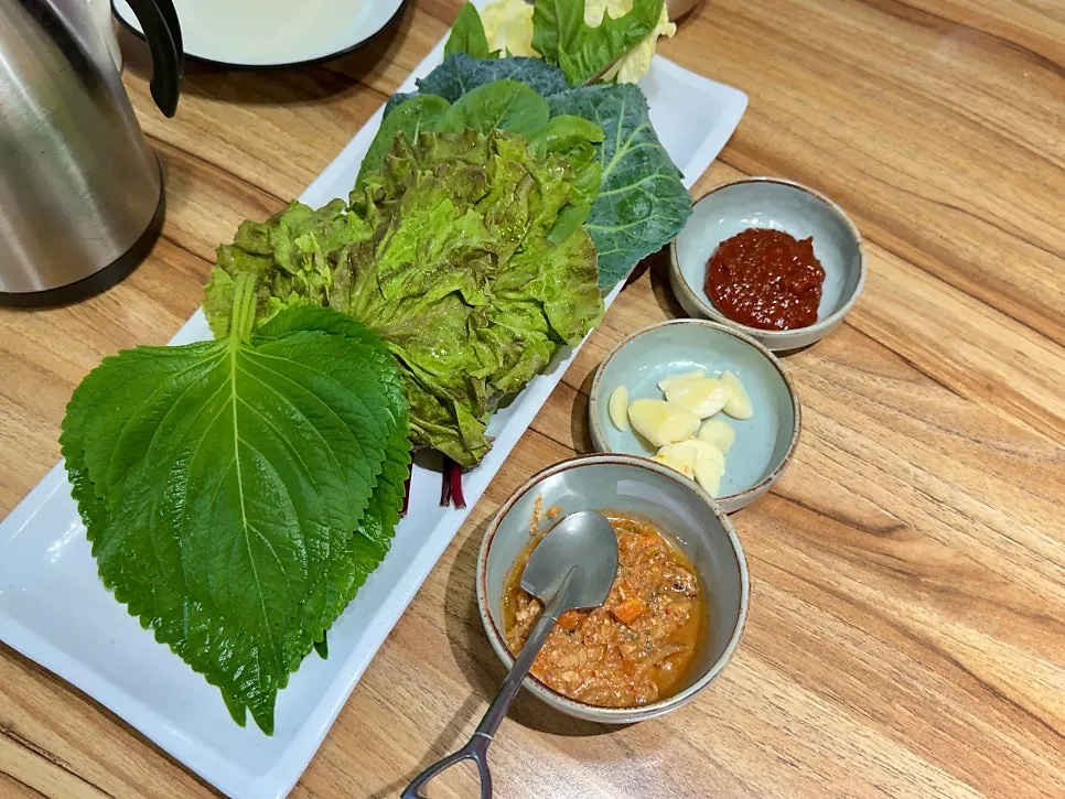 Menu composition guide at Danyang Heukmaneul Ssambap