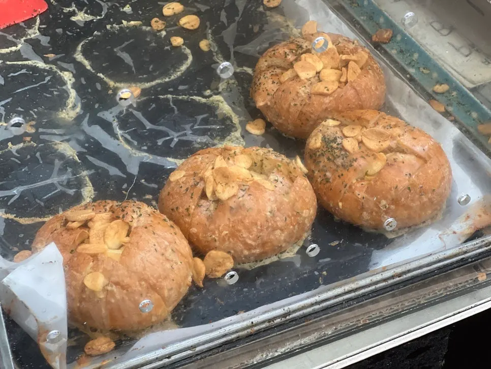 Baguette garlic bread
