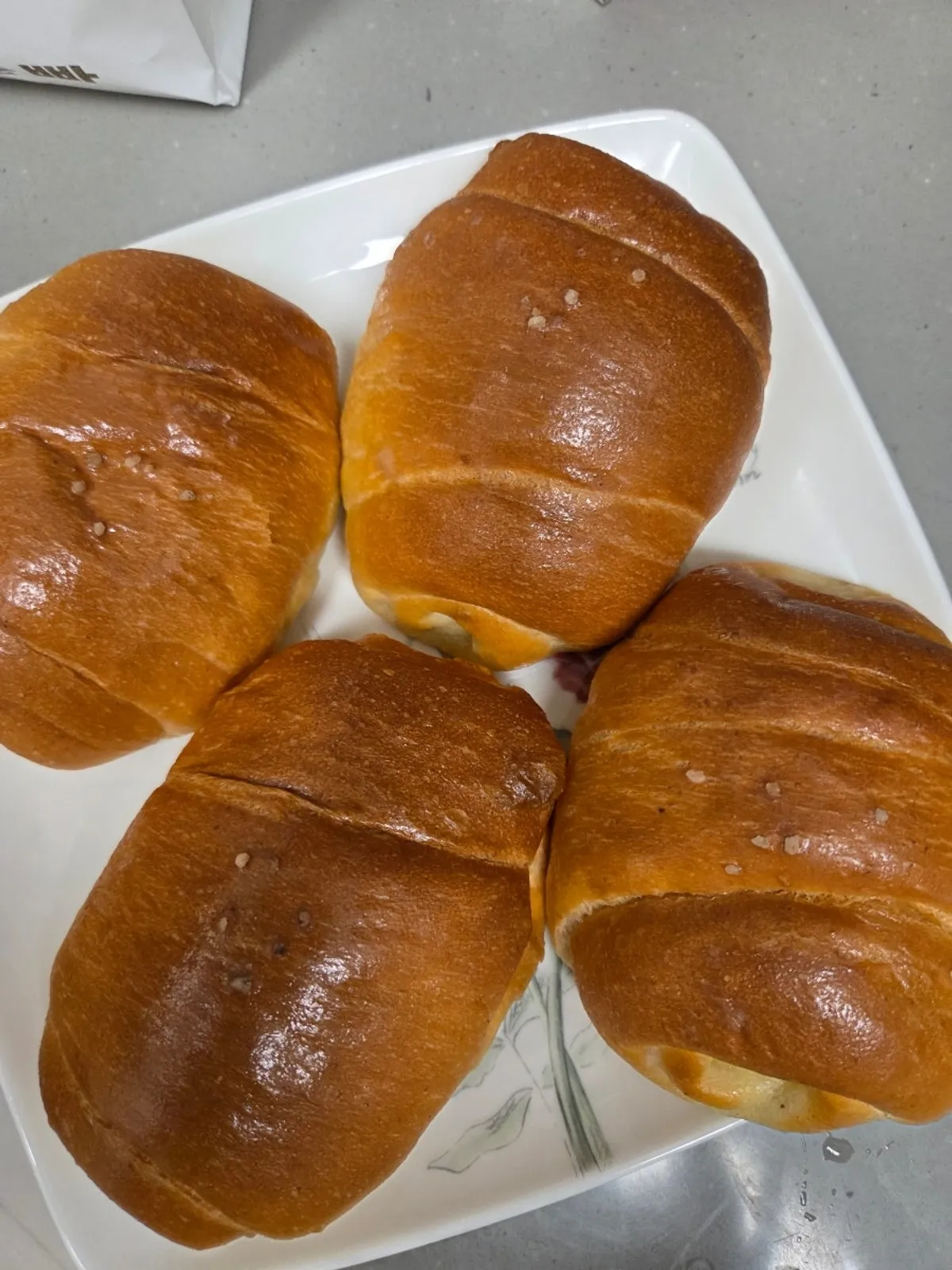 Garlic salt bread piled high with garlic flakes