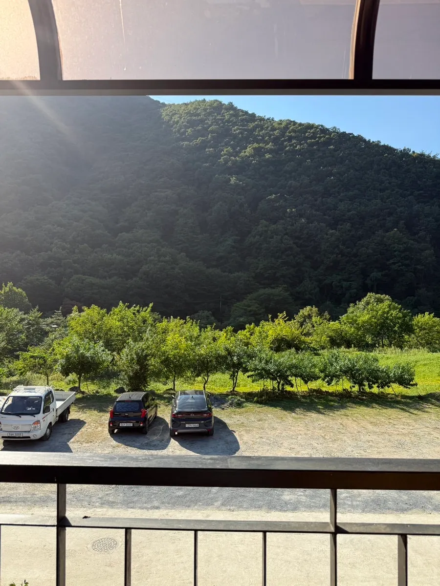 Mountain view seen from the barbecue spot