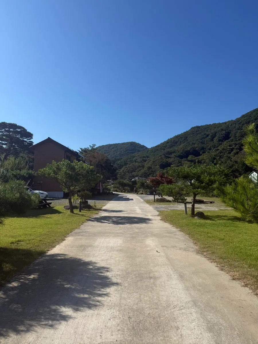 View of the Soseonam Valley area seen on a morning walk