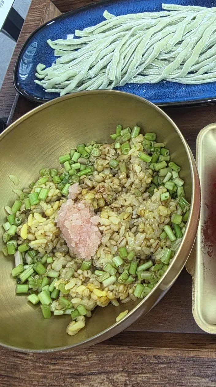 Finishing setup with low-sodium pollack roe and turmeric barley rice