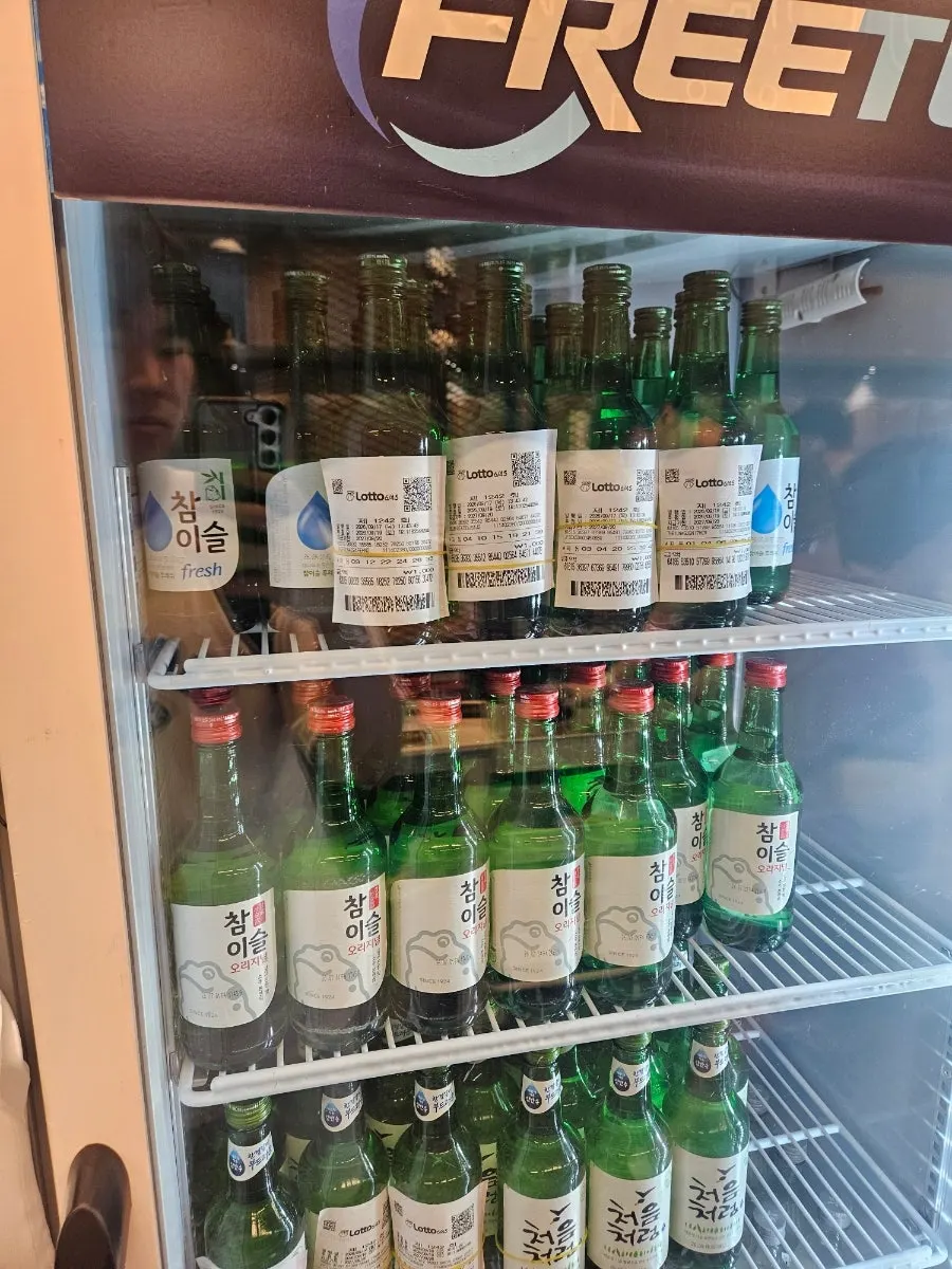 돼갈공명소바 입구 쪽 모습
