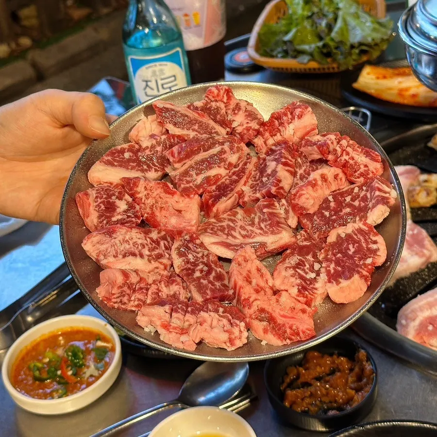 다래원막창 기본 반찬