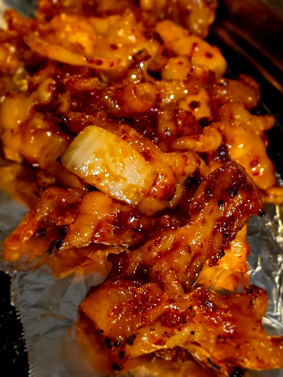 Makchang wrapped with pickled radish