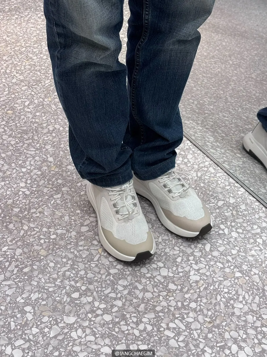 Close-up of the BR-001 in Beige worn on foot