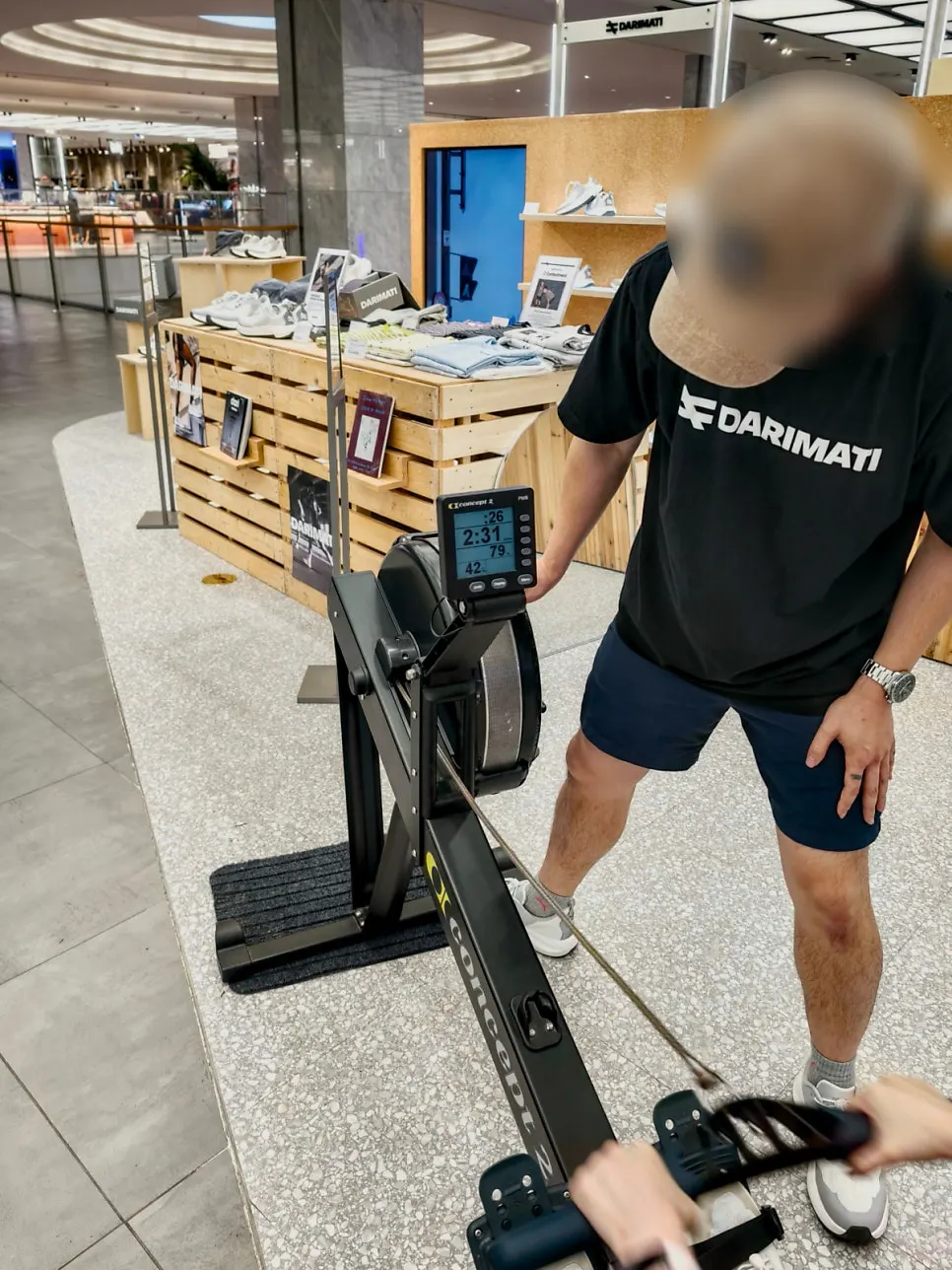 Scoreboard for the 30-second rowing machine challenge