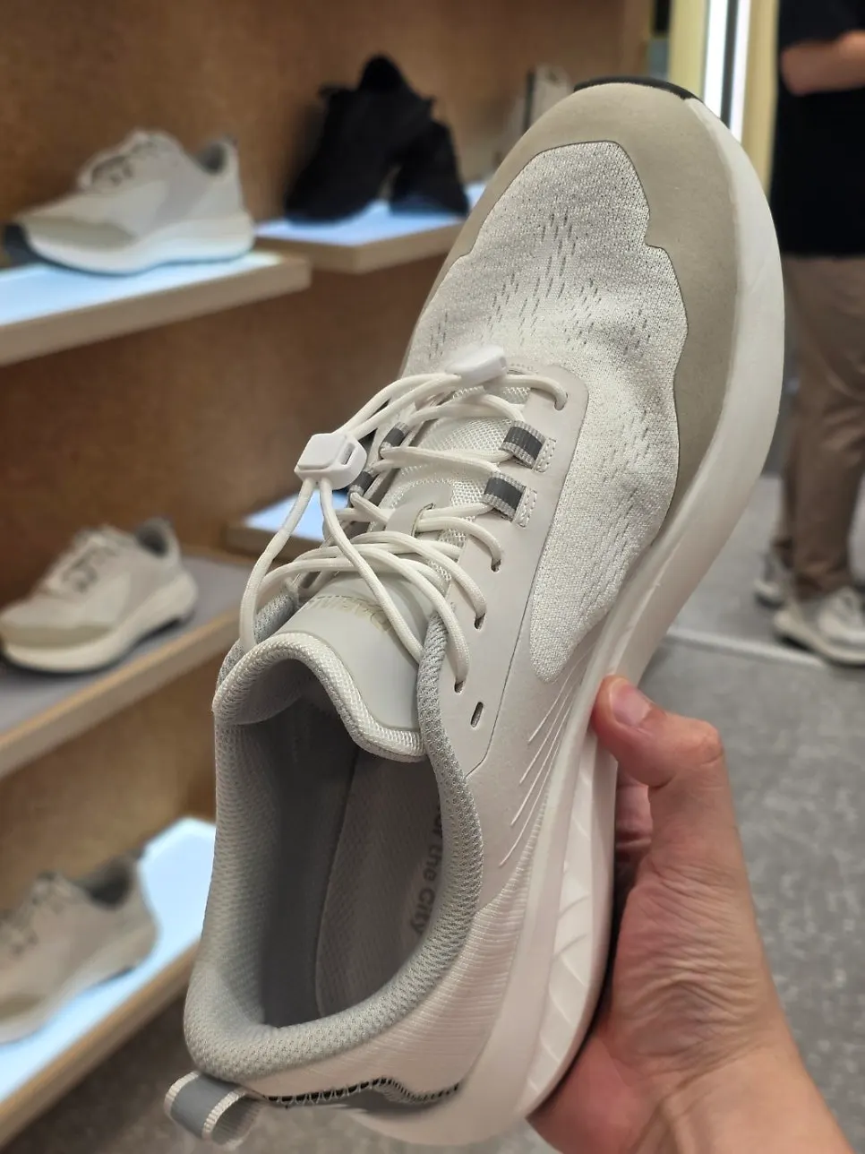 DARIMATI's training shoe lineup at the pop-up