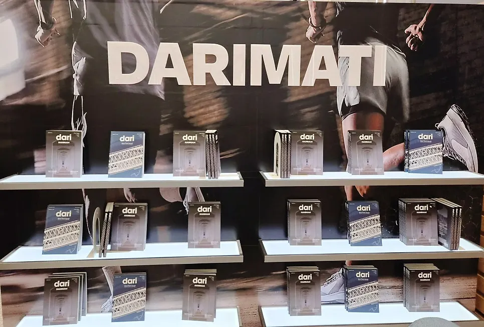Interior del pop-up de DARIMATI en Hyundai Department Store Pangyo Branch