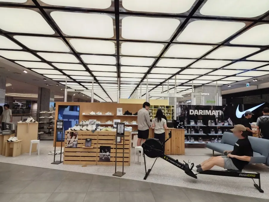 现代百货板桥店DARIMATI快闪店全景