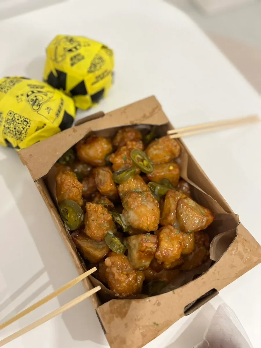 Box of takeout spicy mayo chicken