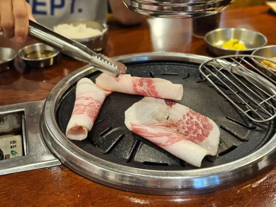 快速烤熟的牛胸肉