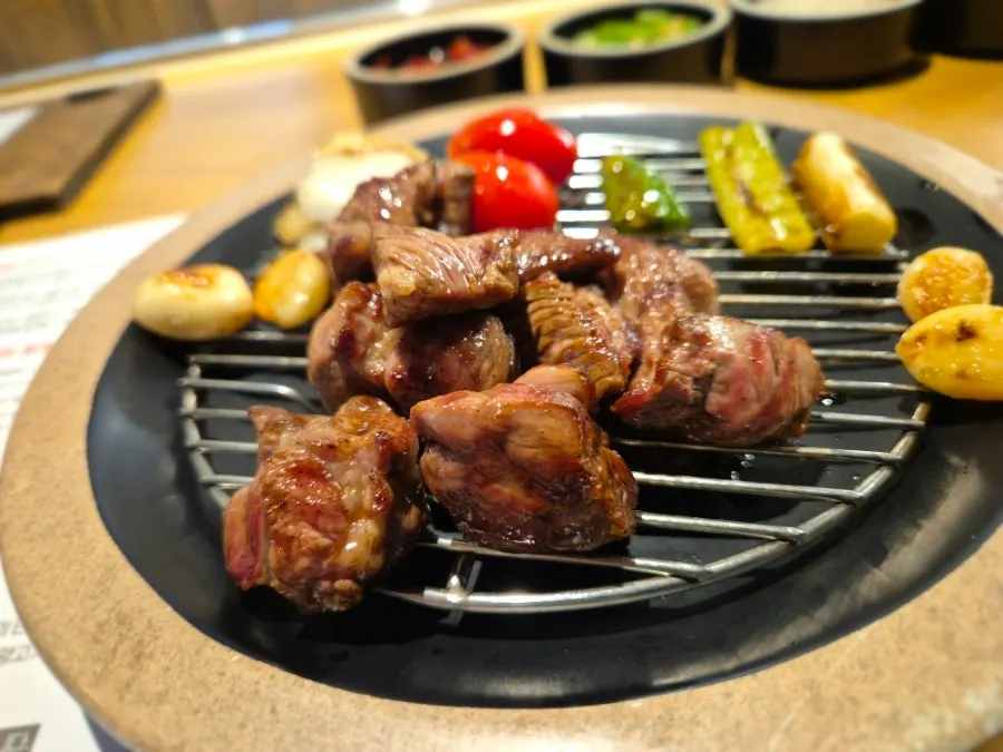 Cross-section of the lamb showing its juiciness