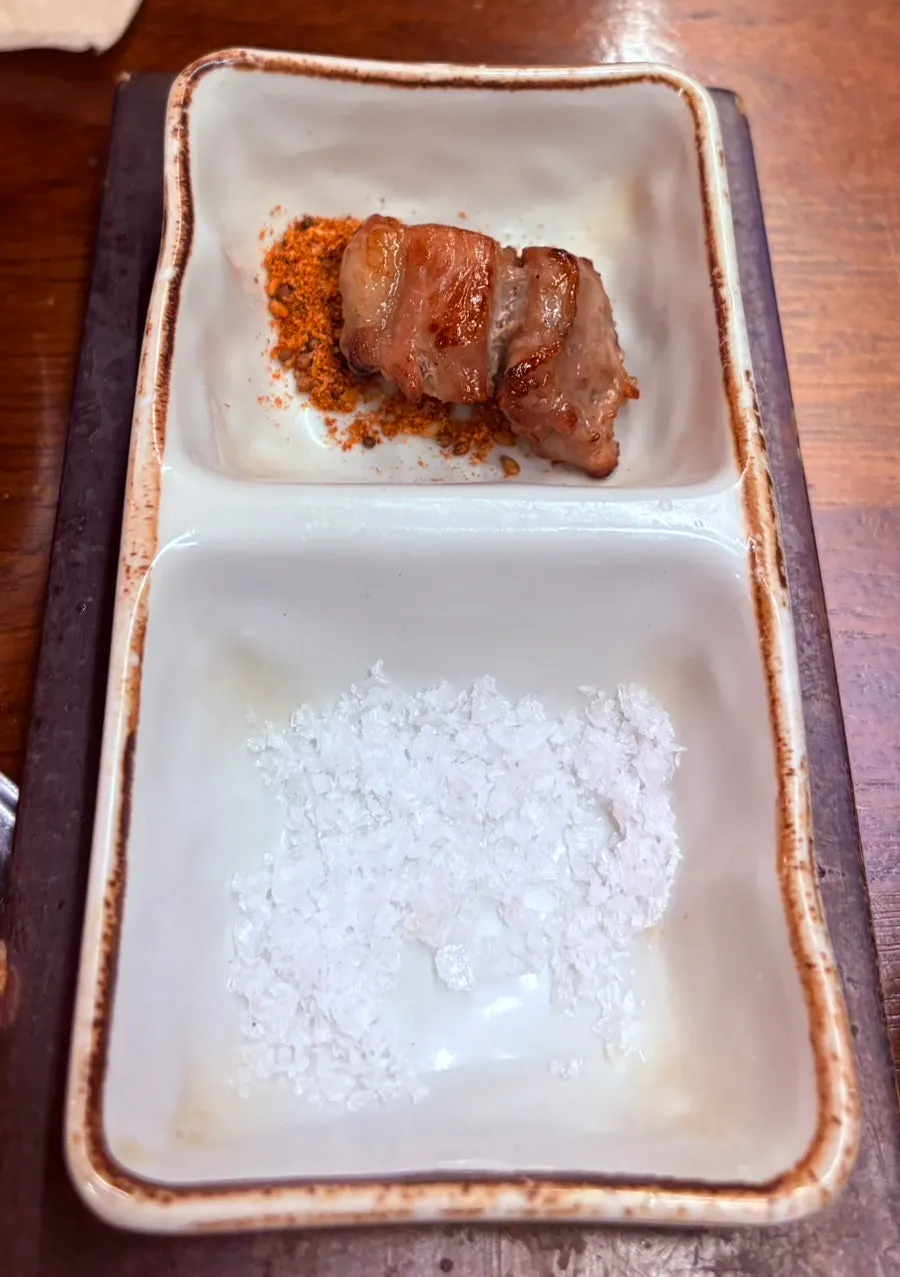 쌈 채소와 함께 먹는 목살