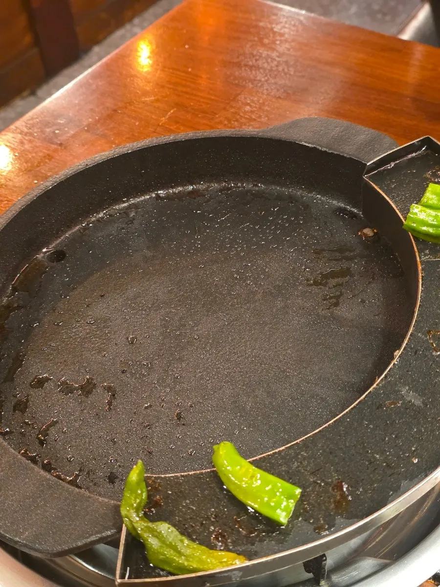 Table cleared at the end of the meal