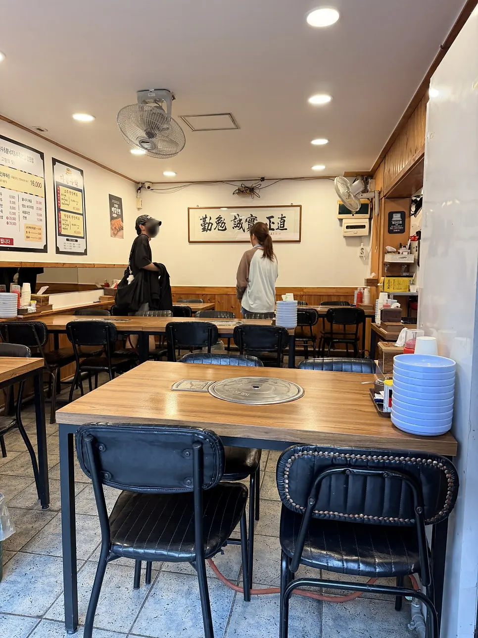 Interior of Daseon Kalguksu Main Branch filled with customers