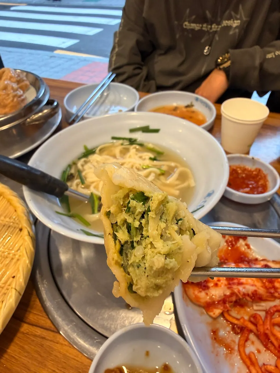 Cross-section of a thin-skinned meat dumpling