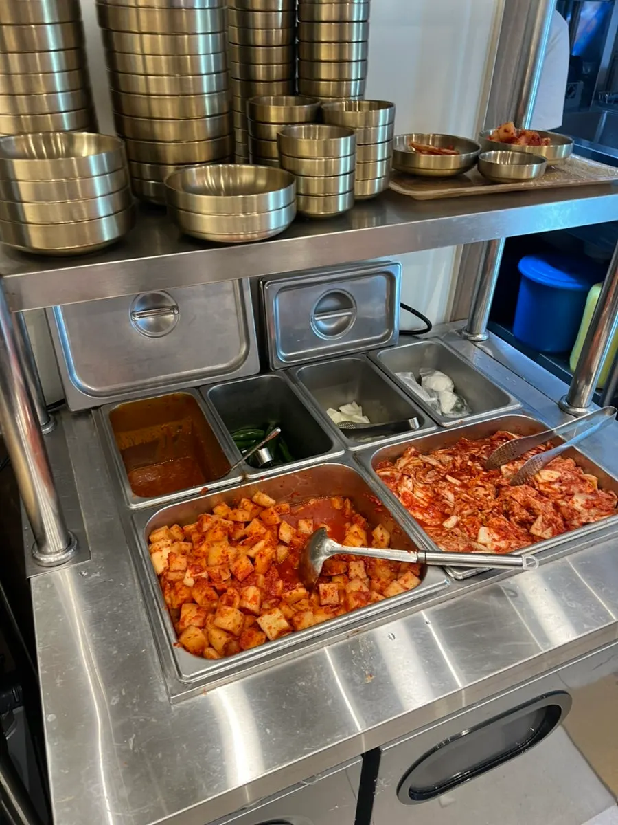 셀프바 찜기에 담긴 순대