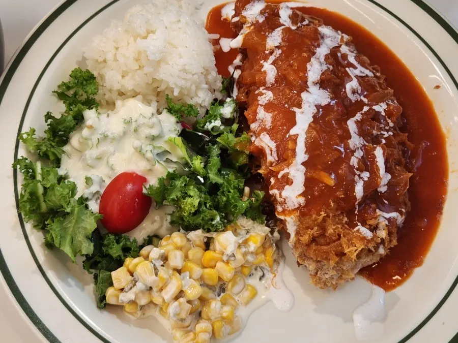 Cheese pork cutlet the same size as the regular cutlet