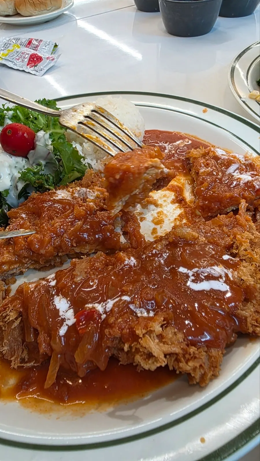 Cross-section of the cheese pork cutlet packed with cheese