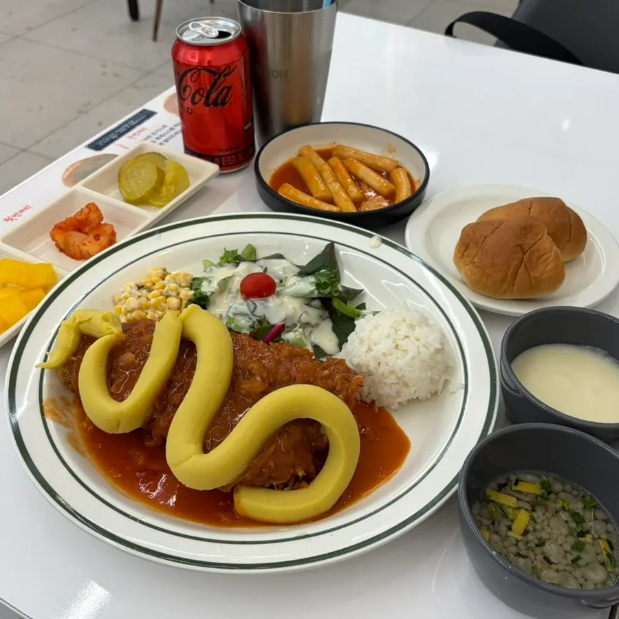 A plate of sweet potato cheese pork cutlet at Tteudon Magok Branch
