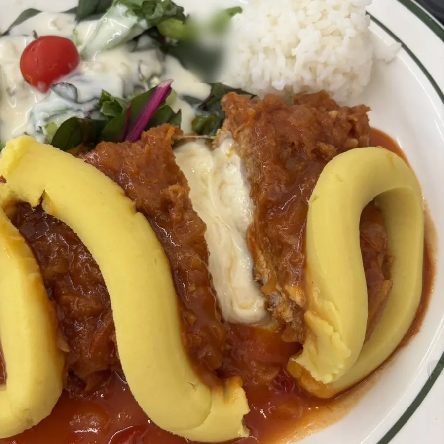 Cross-section of the sweet potato cheese pork cutlet
