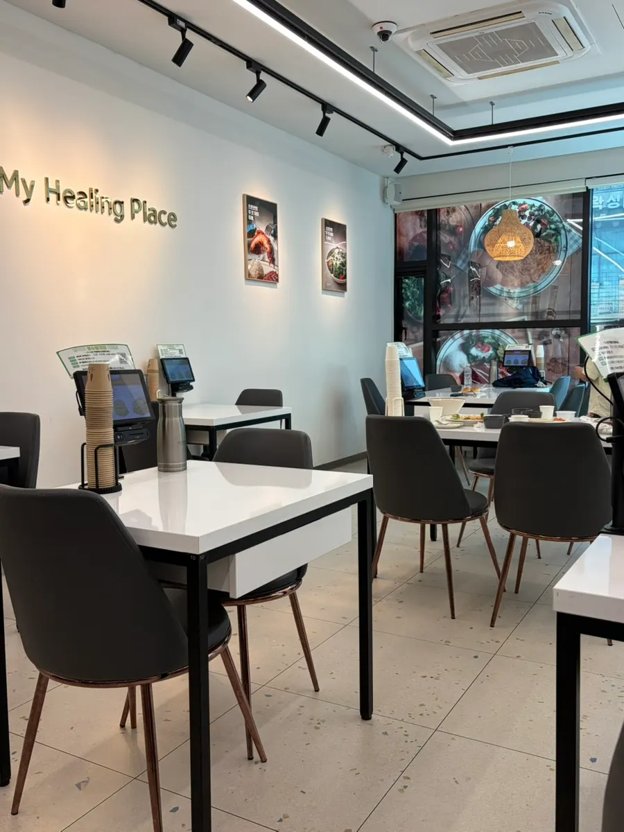 White-toned interior seating area