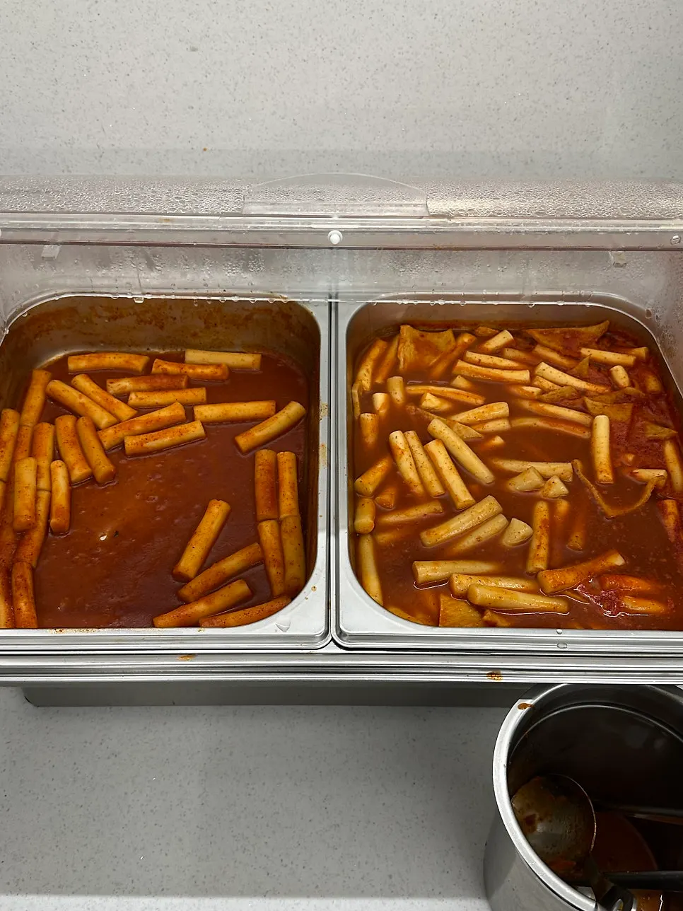 뜨돈 마곡점 셀프바 떡볶이 클로즈업