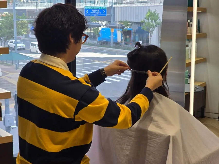 Start of the middle schooler's detail cut