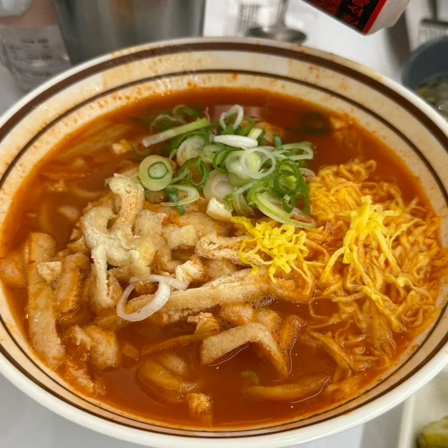 Kimchi udon served first